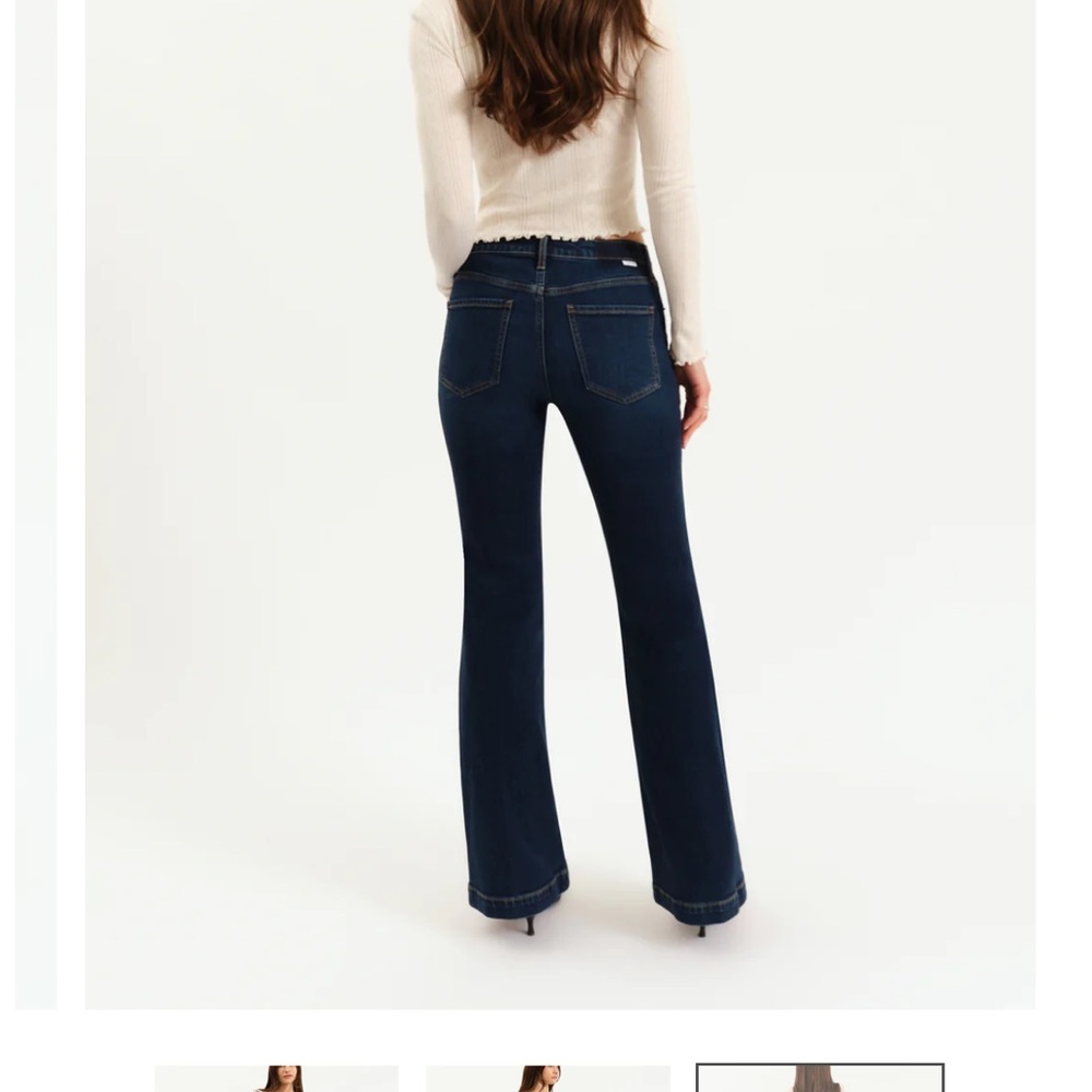 Daze Denim Mid Rise Flare Jeans - Picture 3 of 3